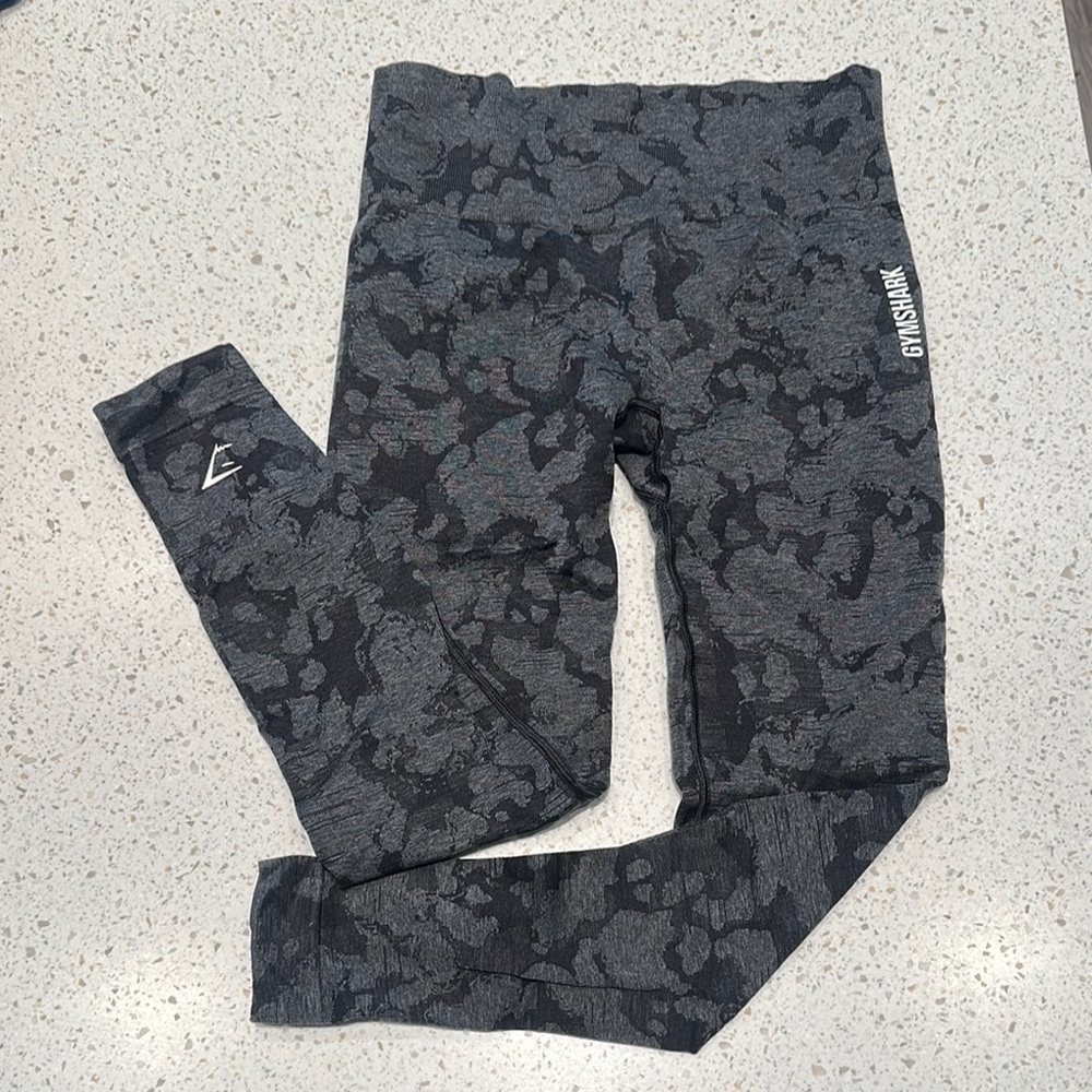 Gymshark Adapt Camo Gray Legging